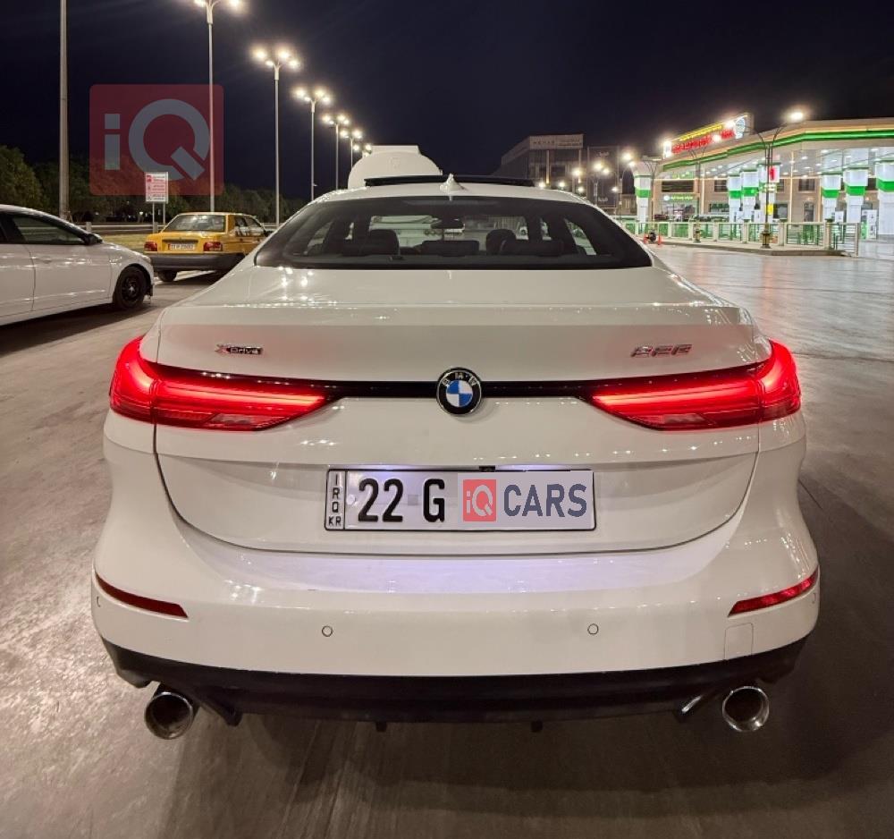 بي ام دبليو الفئة 2